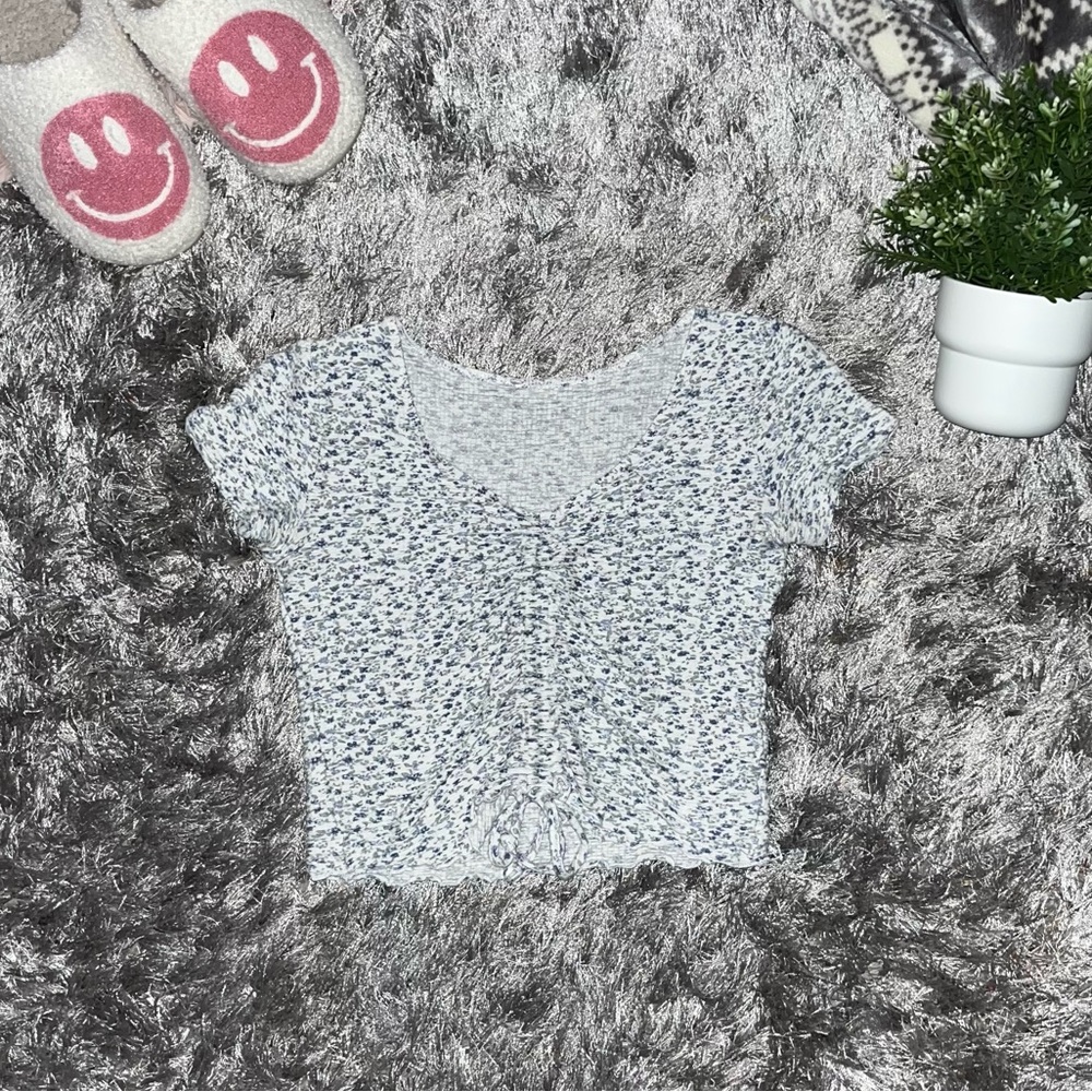 Womens Size Small front cinched crop top